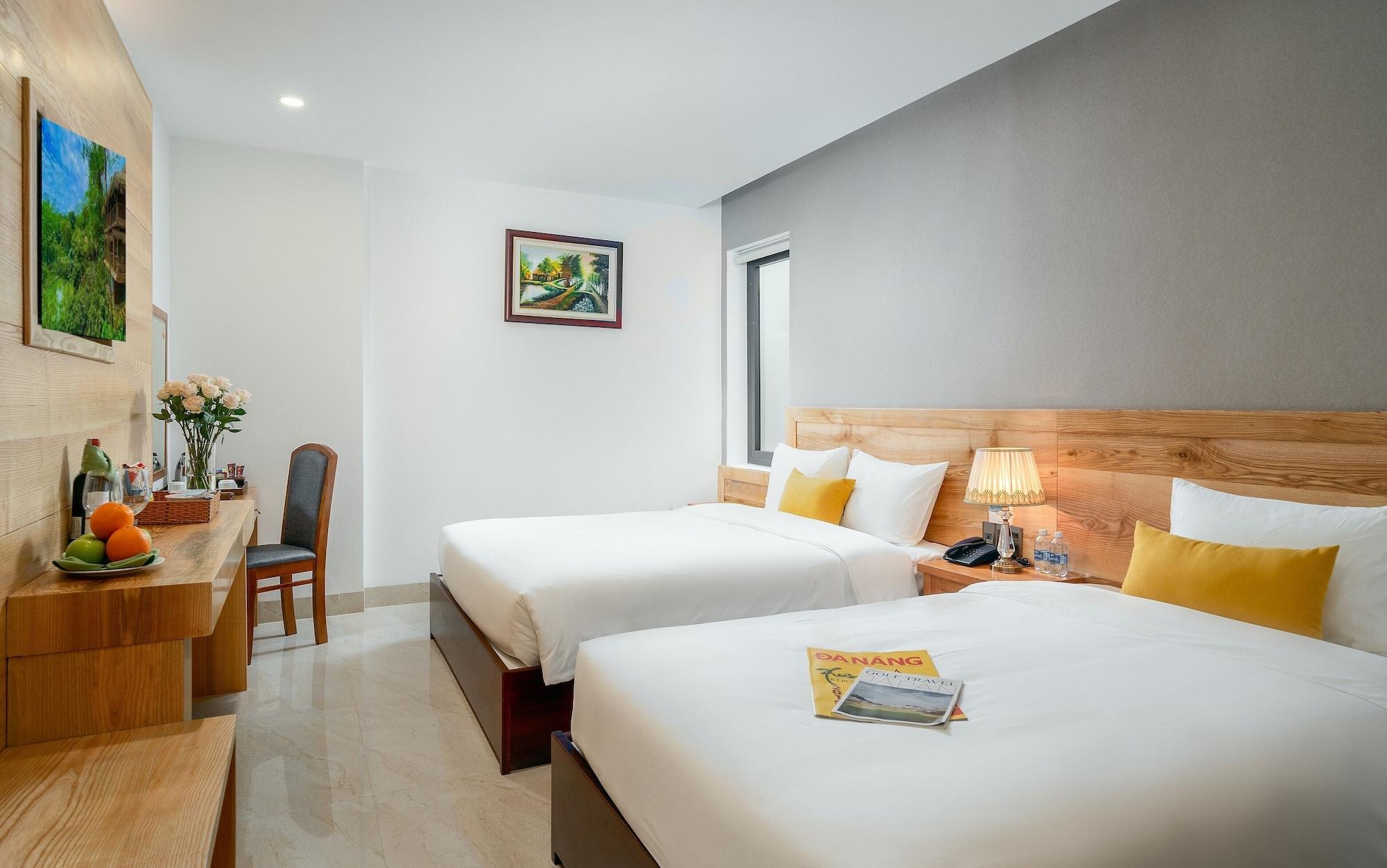 Sunny Ocean Hotel & Spa Дананг Екстериор снимка