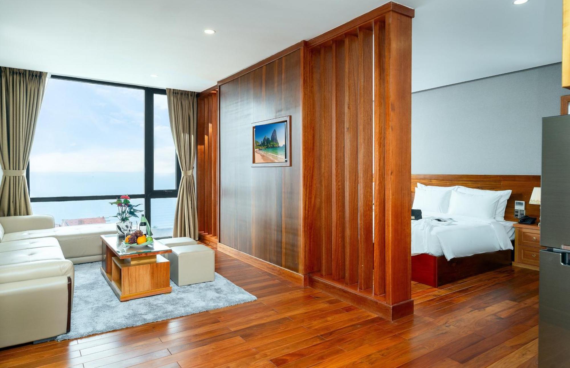 Sunny Ocean Hotel & Spa Дананг Екстериор снимка