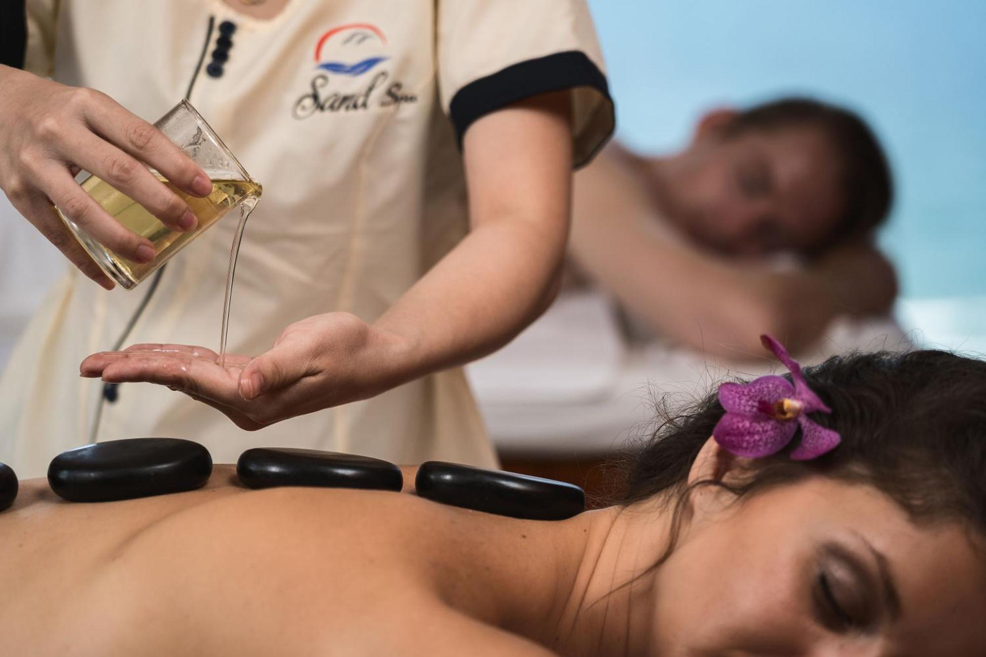 Sunny Ocean Hotel & Spa Дананг Екстериор снимка