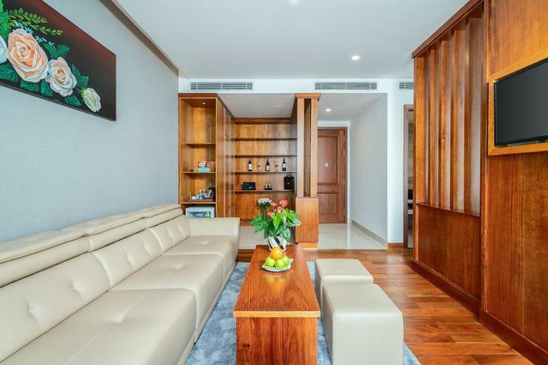 Sunny Ocean Hotel & Spa Дананг Екстериор снимка